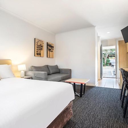 Burvale Hotel Nunawading Buitenkant foto