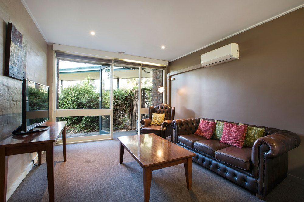 Burvale Hotel Nunawading Buitenkant foto