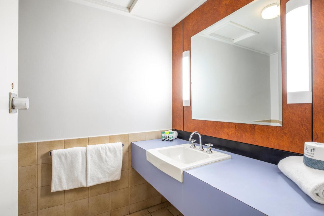 Burvale Hotel Nunawading Buitenkant foto
