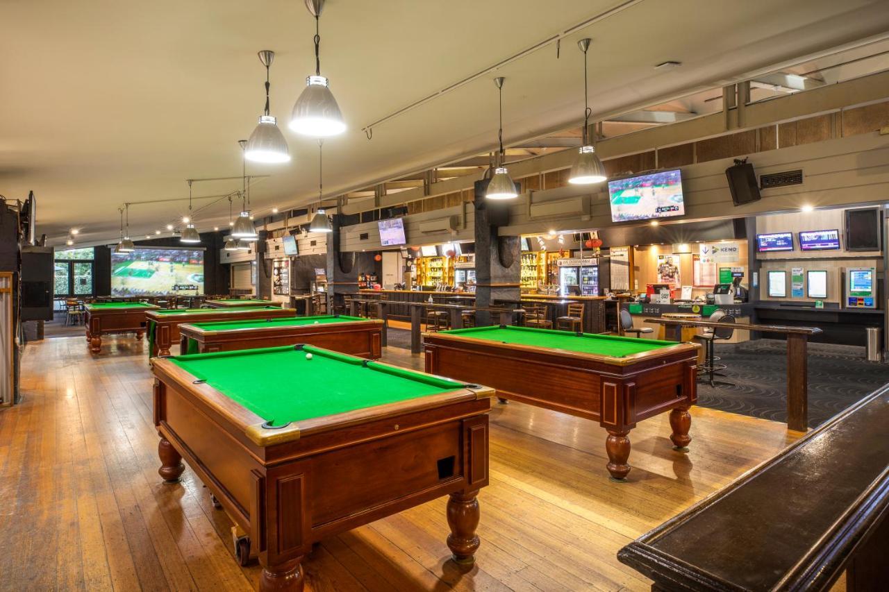 Burvale Hotel Nunawading Buitenkant foto