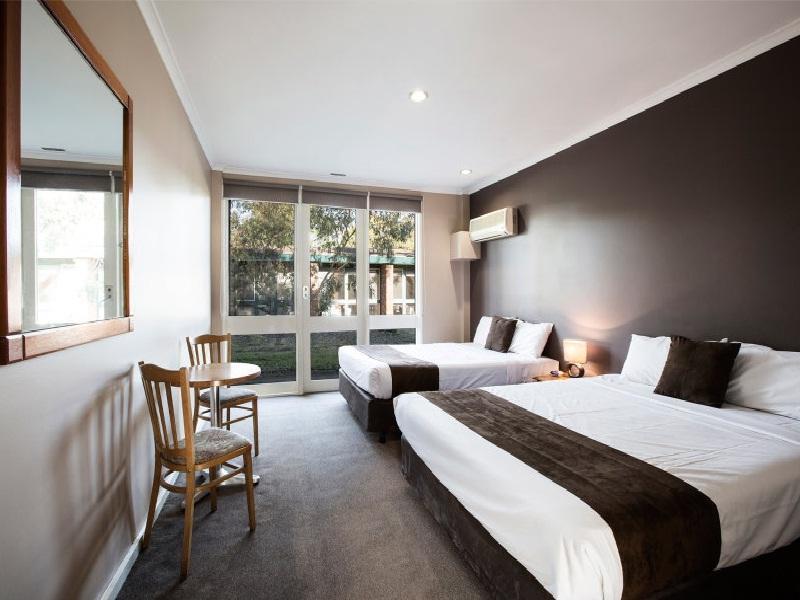 Burvale Hotel Nunawading Buitenkant foto