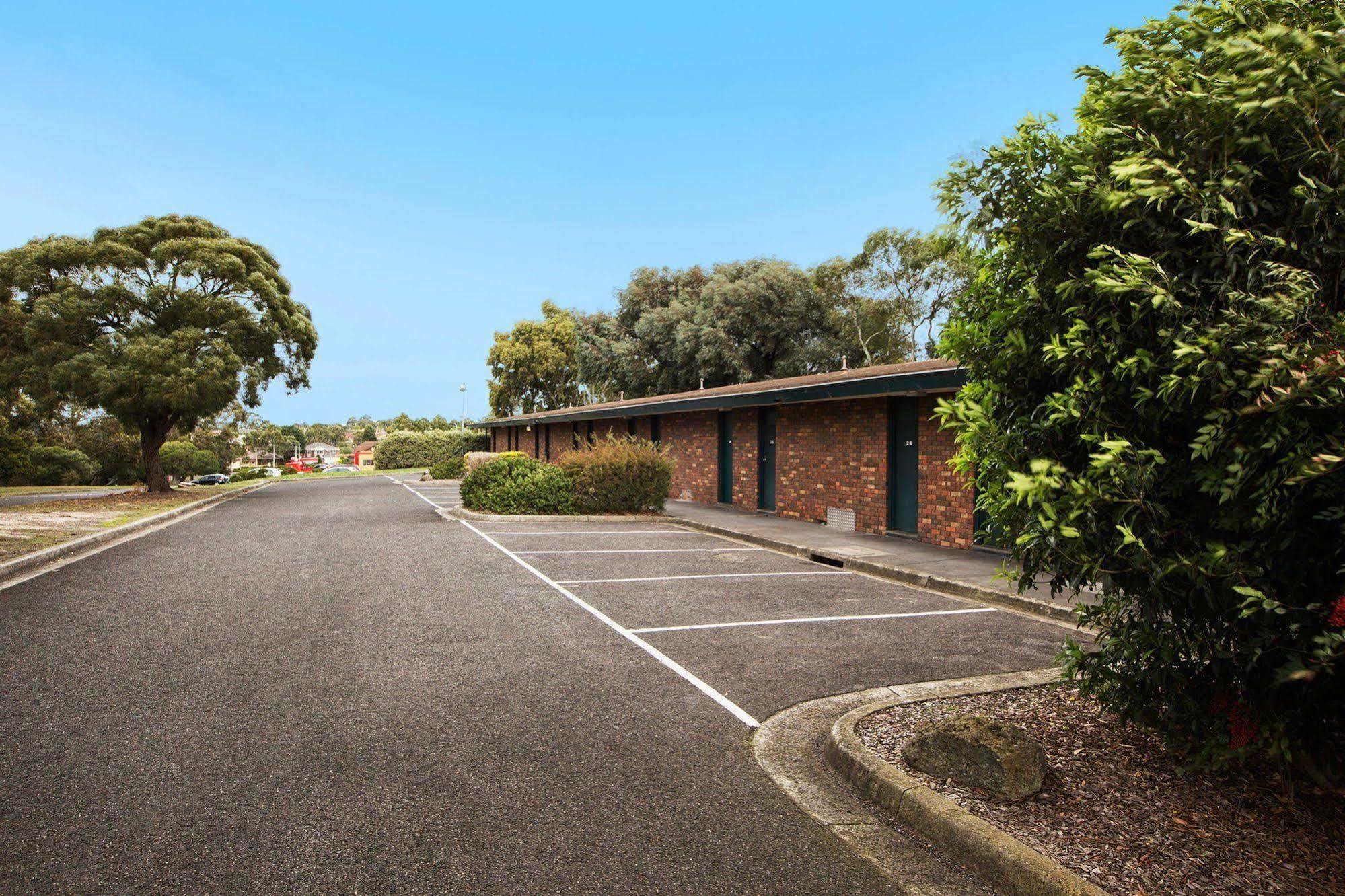 Burvale Hotel Nunawading Buitenkant foto